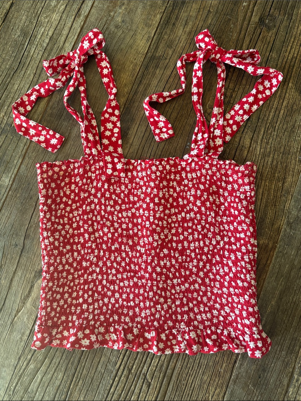 American Eagle Red and White Smocked Tie-Strap Women's Tank Top Small